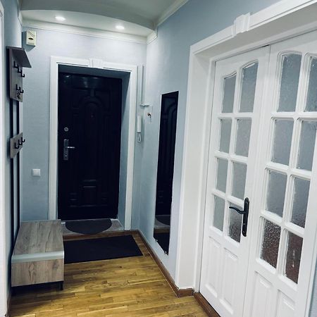 Classic Family Apart In The Center With 4 Rooms Taschkent Exterior foto